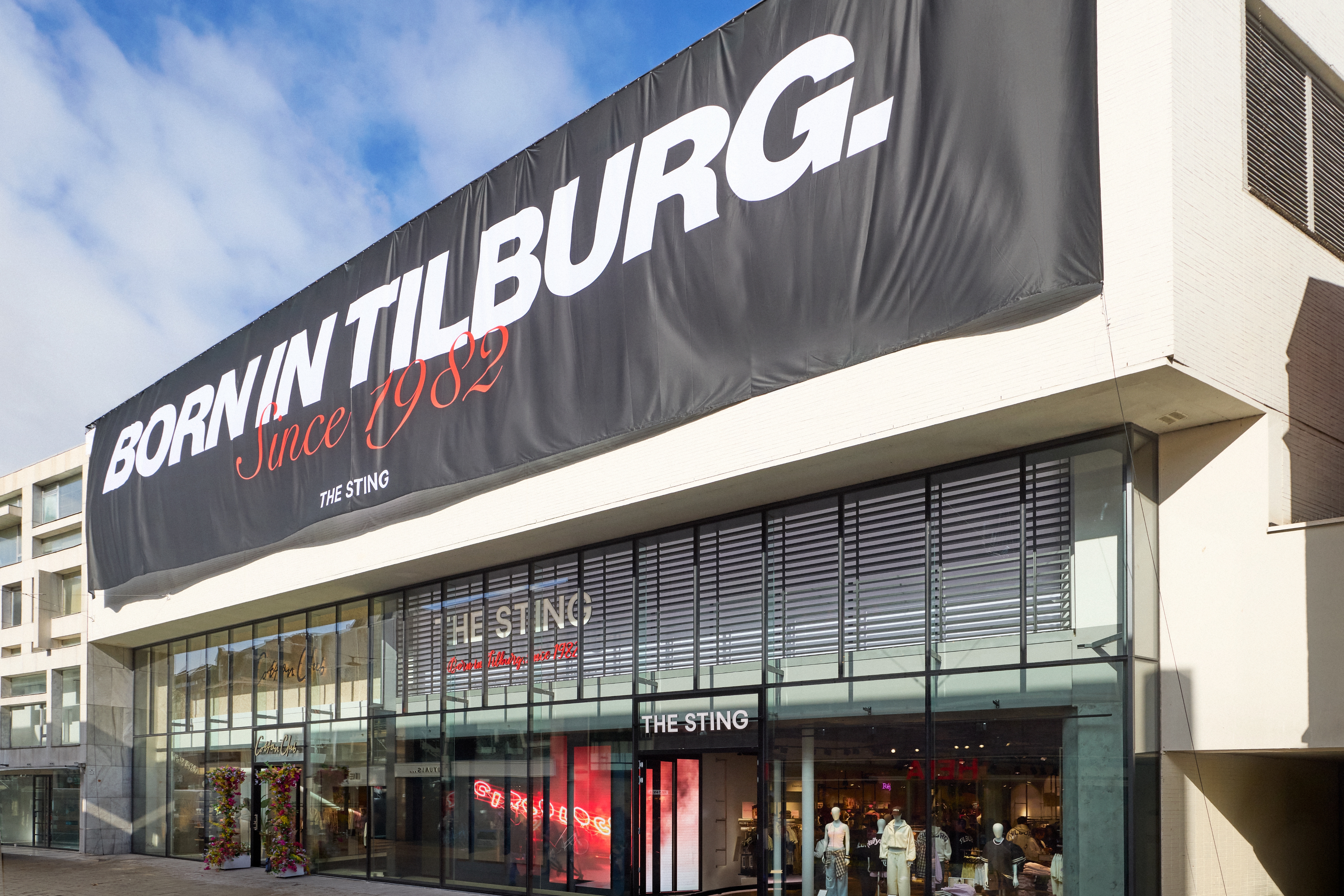 Store Image